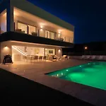 別荘 Modern Olivera With Private Pool *