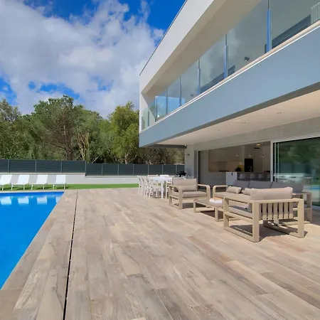 Modern Olivera With Private Pool * カレリャ・デ・パラフルジェリ
