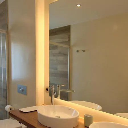 Modern Olivera With Private Pool