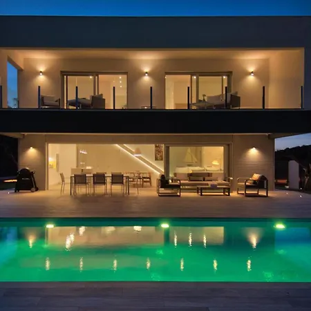 Modern Olivera With Private Pool Tatil Evi Calella De Palafrugell