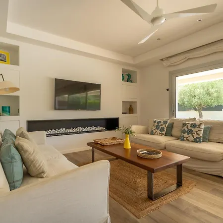 Modern Olivera With Private Pool *