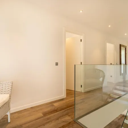 Modern Olivera With Private Pool Prázdninový dům *