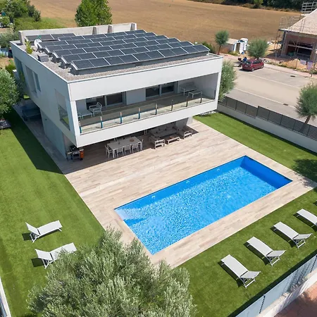 Modern Olivera With Private Pool Holiday home *