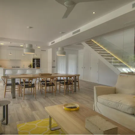 Modern Olivera With Private Pool * 칼레냐 데 팔라푸르헬