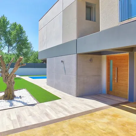 Modern Olivera With Private Pool * 칼레냐 데 팔라푸르헬