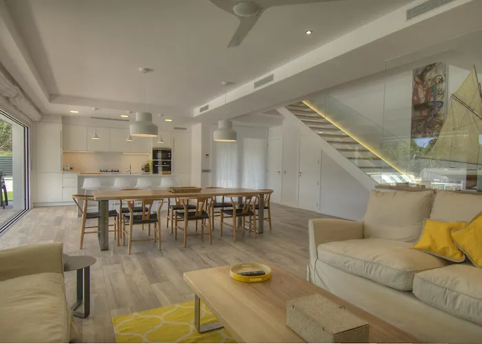 Modern Olivera With Private Pool * קאלייה דה פאלאפרוג'ל