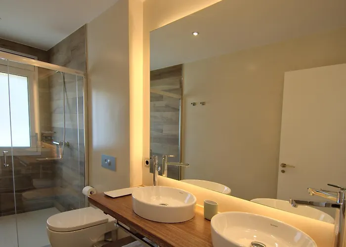 Modern Olivera With Private Pool * קאלייה דה פאלאפרוג'ל